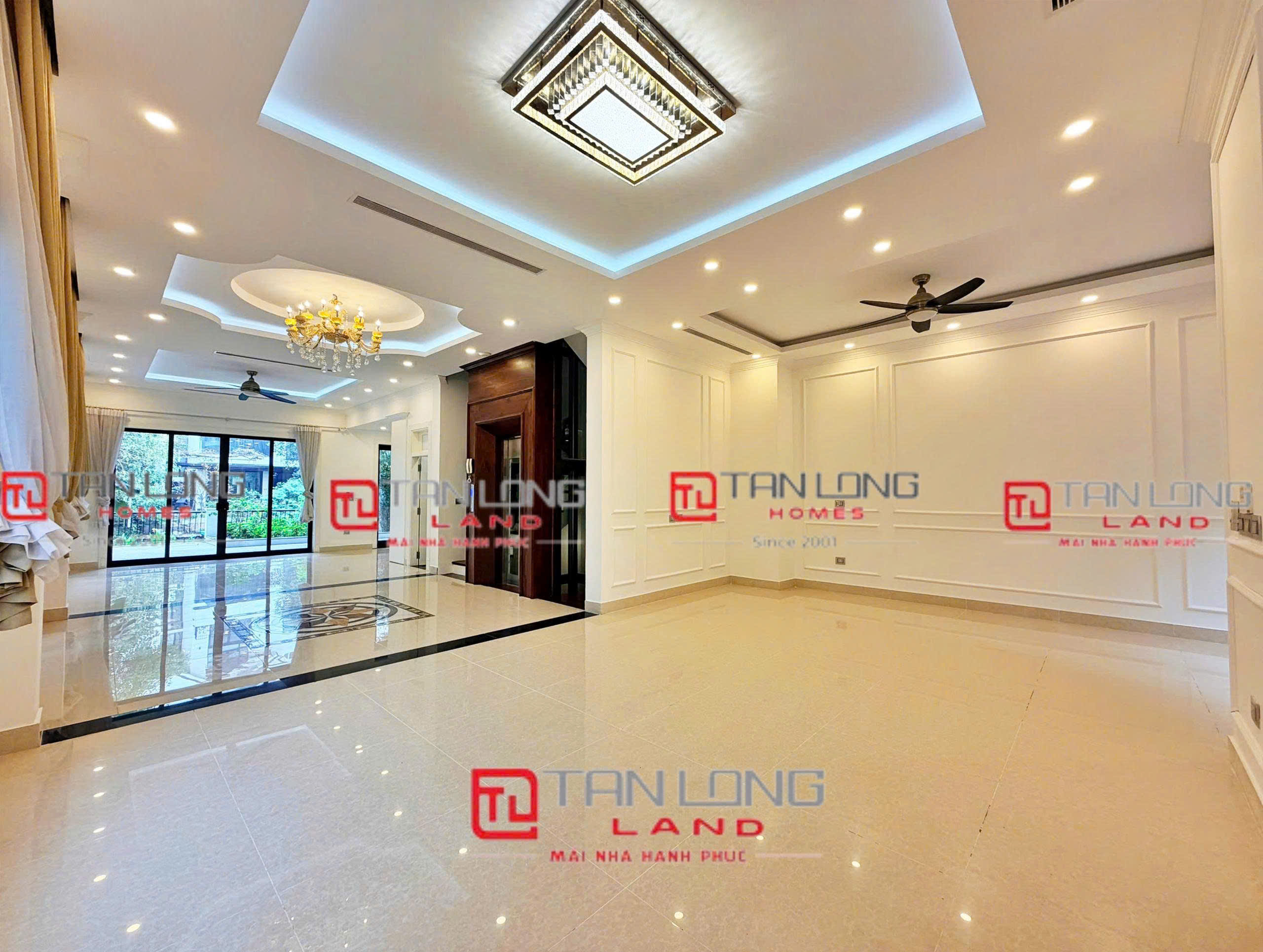 Cho thuê biệt thự song lập view sông Vinhomes Riverside – Có thang máy, 60 triệu/tháng